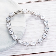 Picture of Wholesale Platinum Plated Small Tennis Bracelet with Speedy Delivery