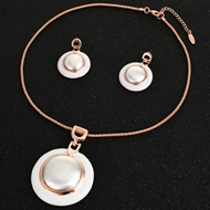 Picture of Best Selling Casual Zinc Alloy Necklace and Earring Set