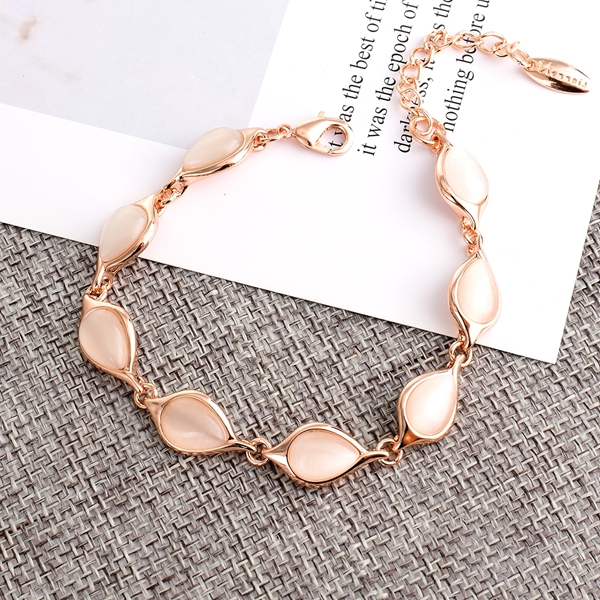 Picture of Zinc Alloy Classic Fashion Bracelet in Exclusive Design