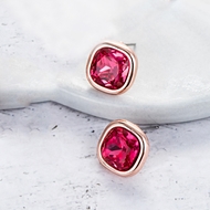 Picture of Unique Artificial Crystal Pink Stud Earrings