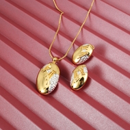 Picture of Dubai Gold Plated Necklace and Earring Set with No-Risk Refund