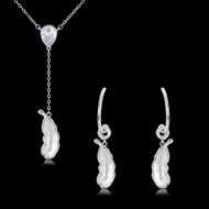 Picture of Delicate White Necklace and Earring Set with Speedy Delivery