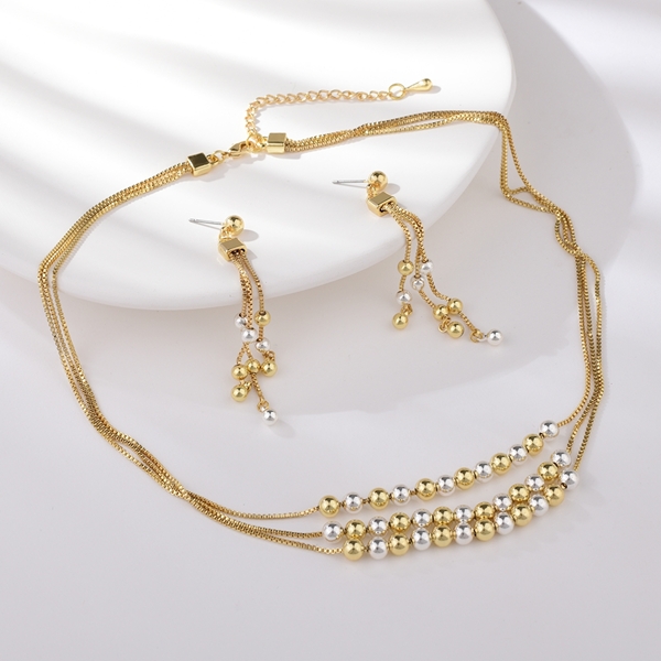 Picture of Irresistible Gold Plated Medium 2 Piece Jewelry Set As a Gift