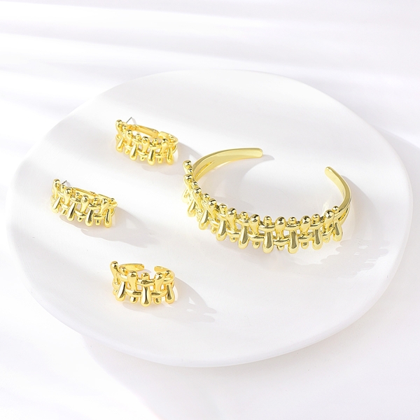 Picture of Dubai Gold Plated 3 Piece Jewelry Set from Top Designer