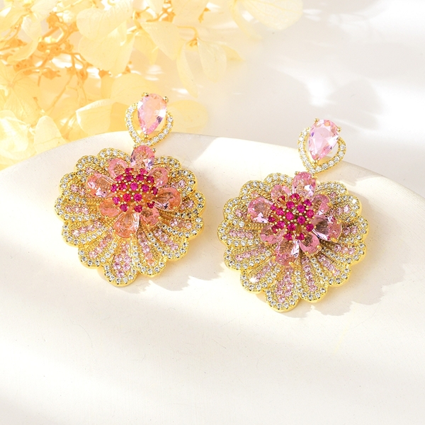 Picture of Good Quality Cubic Zirconia Luxury Dangle Earrings