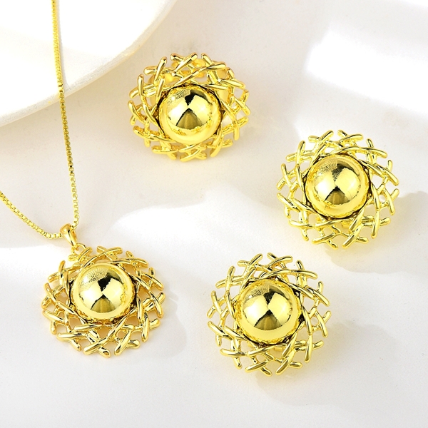 Picture of Hot Selling Gold Plated Zinc Alloy 3 Piece Jewelry Set from Top Designer